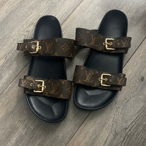 COPY - authentic LV Bom Dia Flat Mule